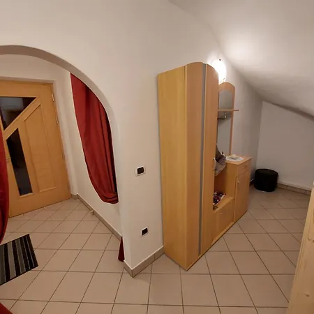 Dolomiten Apartment Funes (Bolzano)